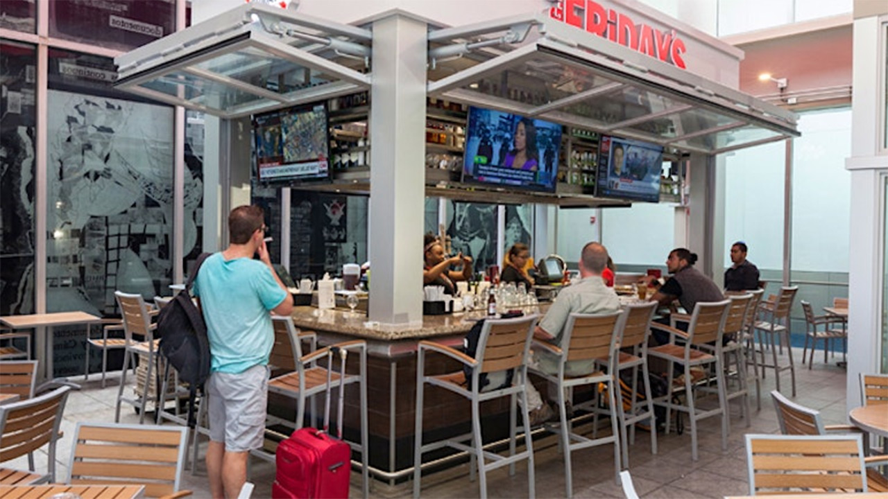  Smoking Lounge Miami Airport